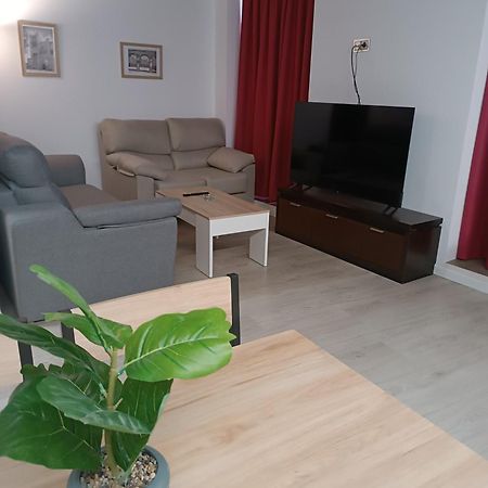 Apartamentos Turisticos Avila Puerta Del Puente 1-3 Kültér fotó